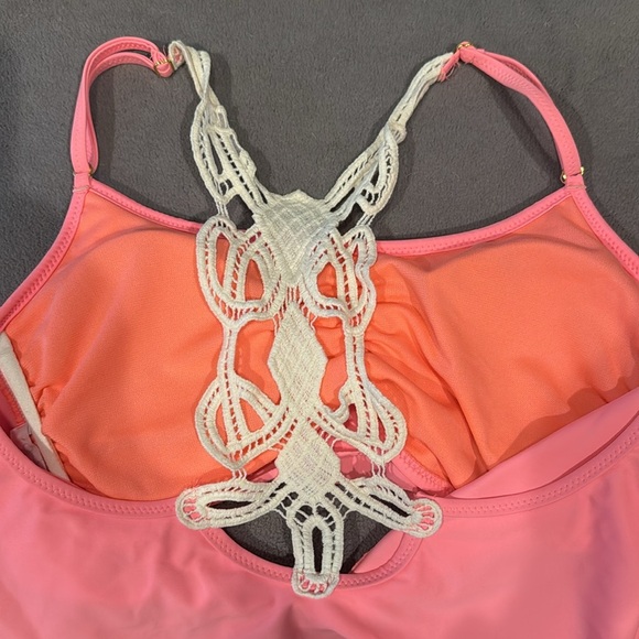 Jessica SimpsonTwo Piece Cami Flounce Fancy Back Bikini Swimsuit Peach. Size M - Picture 7 of 9